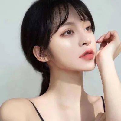 滑雪女孩