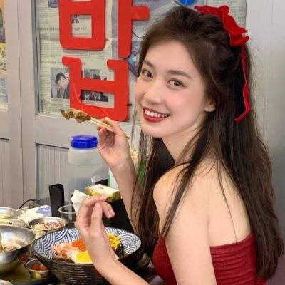 怪蜀黍骑摩托